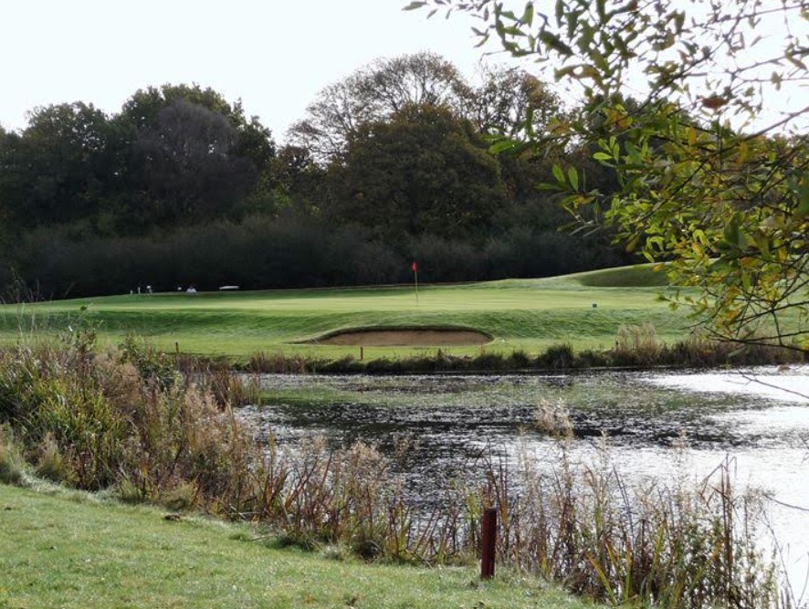 Dummer Golf Club - Lake